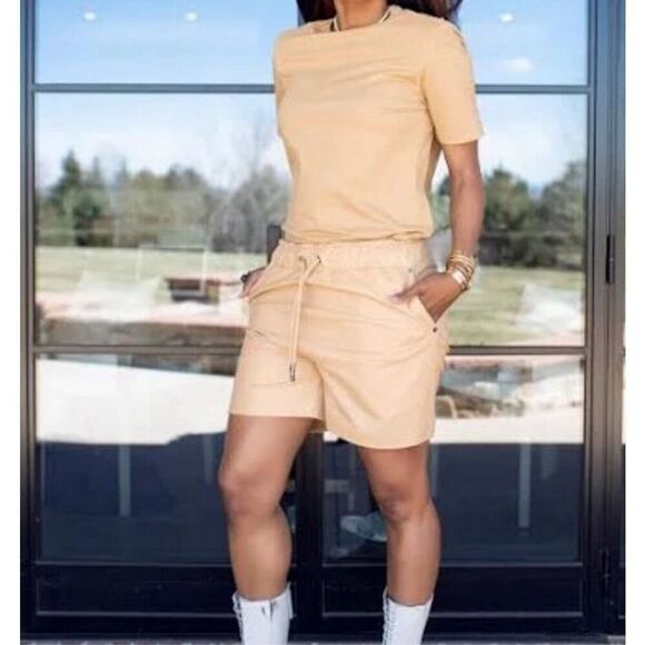 LITA by Ciara Iced Coffee Leather Shorts Revolve xl - Picture 1 of 8